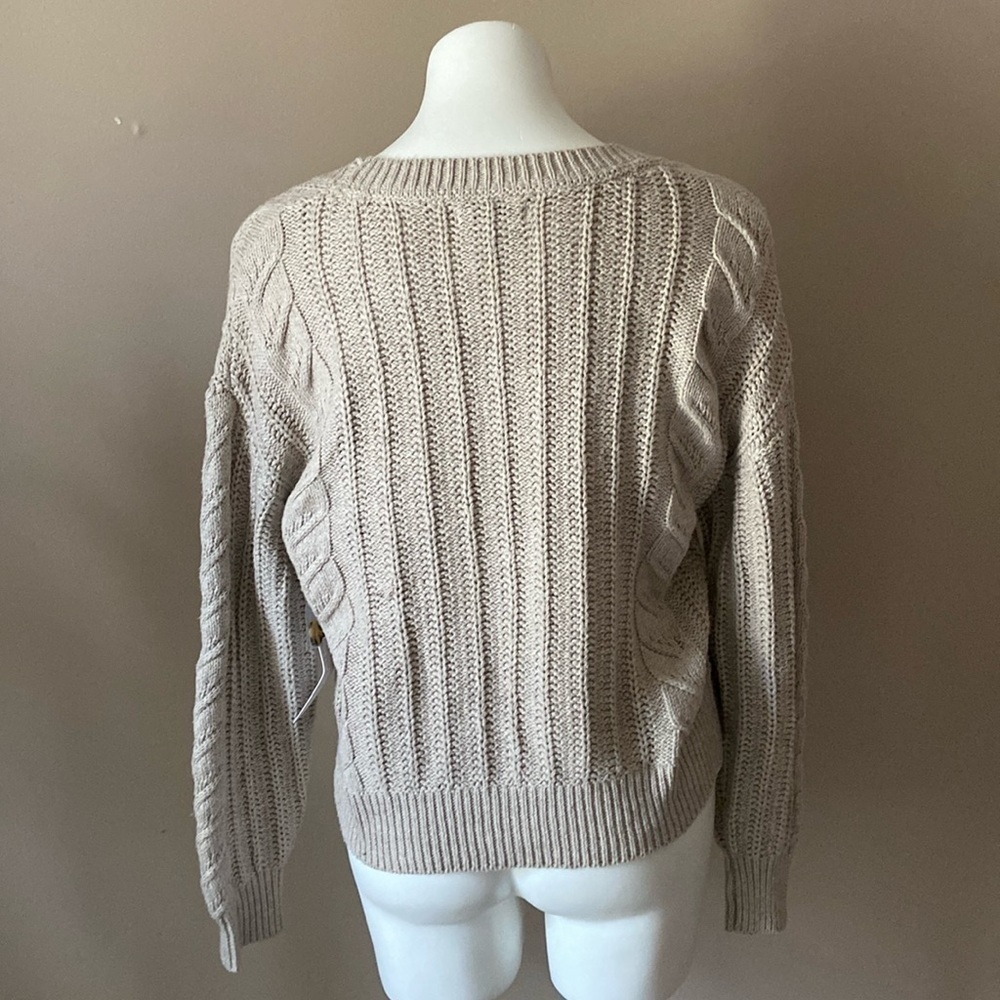 Cupcakes and Cashmere Women’s Oatmeal Chunky Knit Cardigan Sweater Preppy - Picture 2 of 7